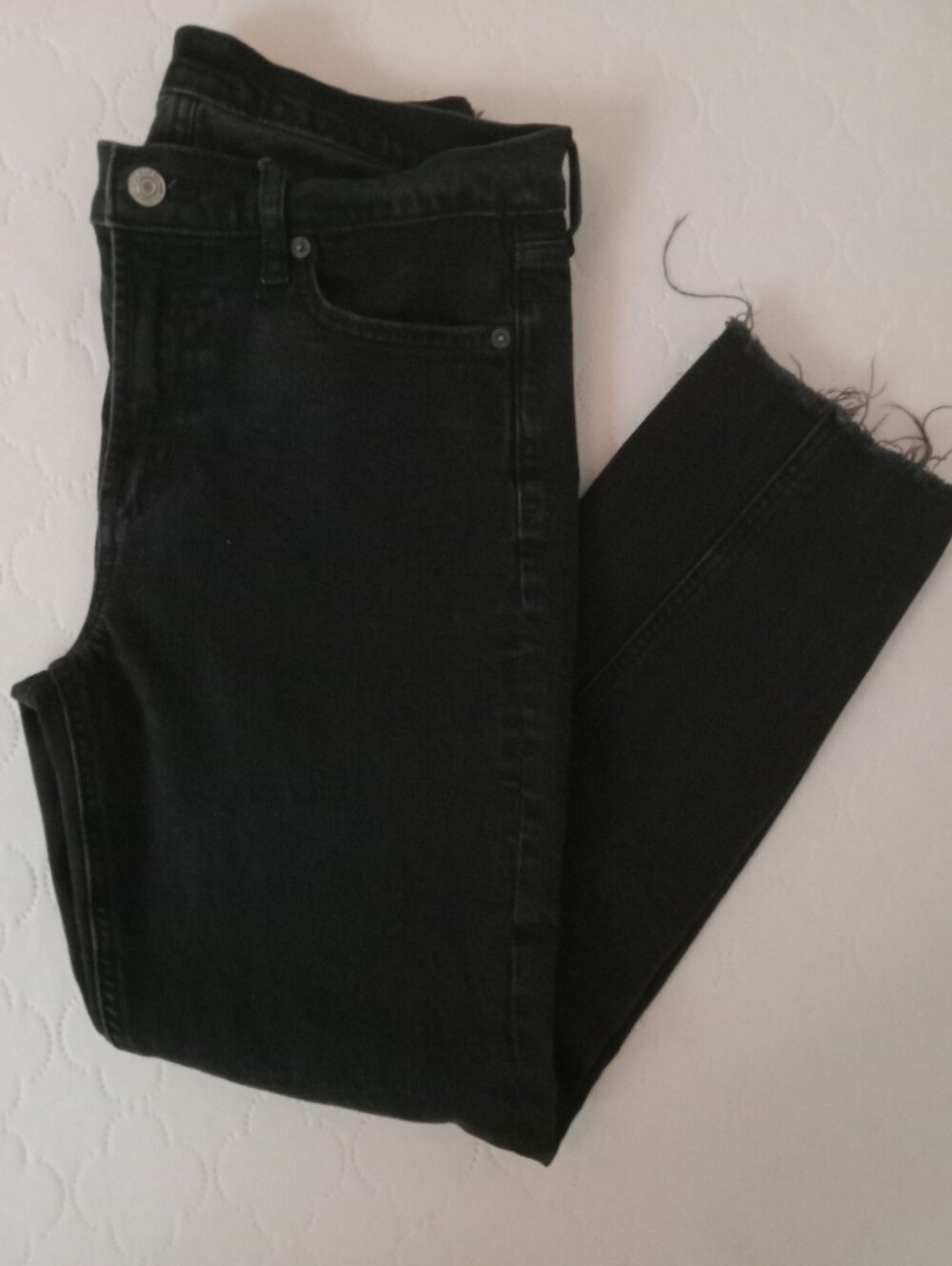GAP Black Raw Hem VINTAGE Slim Mid Rise